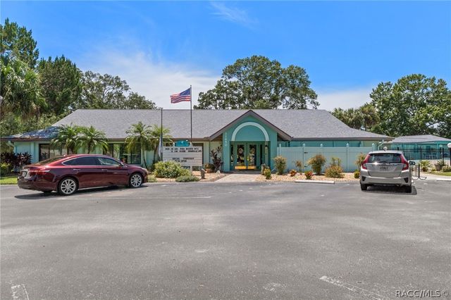 11994 W Riverhaven Drive, Homosassa, FL 34448
