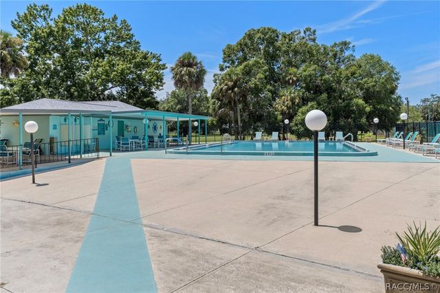 11994 W Riverhaven Drive, Homosassa, FL 34448