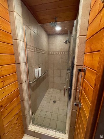 187 N WATERHOLE WAY, Grantsville, UT 84029