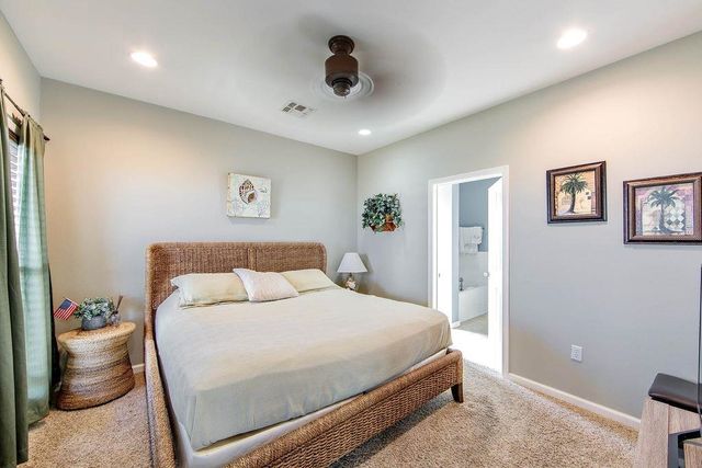 227 West Central Avenue, Grand Isle, LA 70358