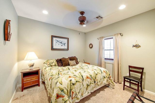 227 West Central Avenue, Grand Isle, LA 70358