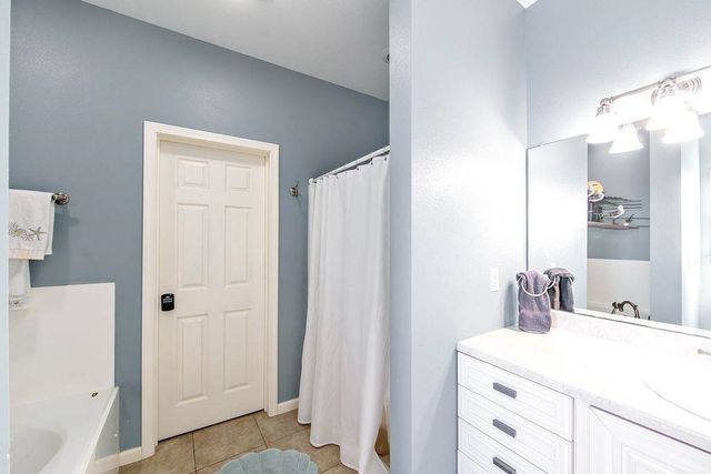 227 West Central Avenue, Grand Isle, LA 70358