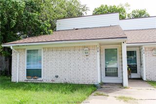 318 Amherst Circle, College Station, TX 77840