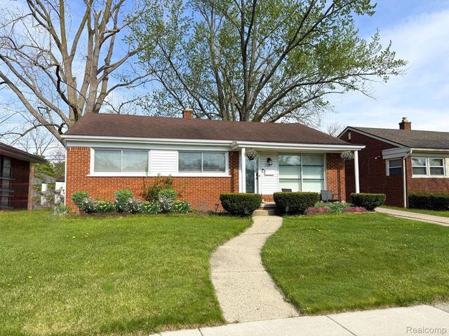 22030 Church Street, Oak Park, MI 48237