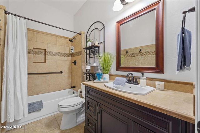 370 E Canyon Street, Apache Junction, AZ 85119