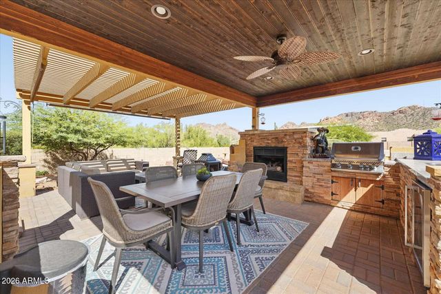 370 E Canyon Street, Apache Junction, AZ 85119