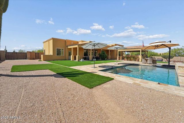 370 E Canyon Street, Apache Junction, AZ 85119