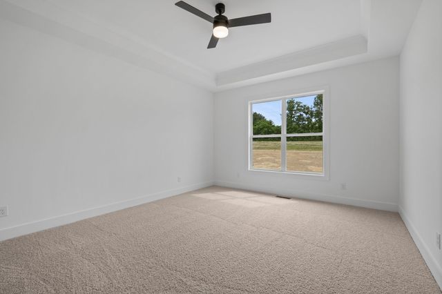 209 Blantons Park Dr, Gallatin, TN 37066