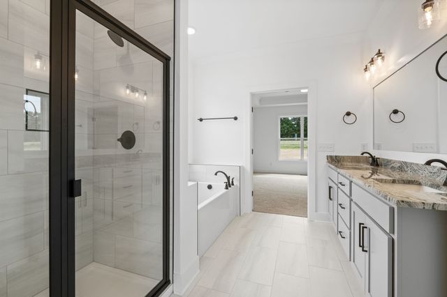 209 Blantons Park Dr, Gallatin, TN 37066