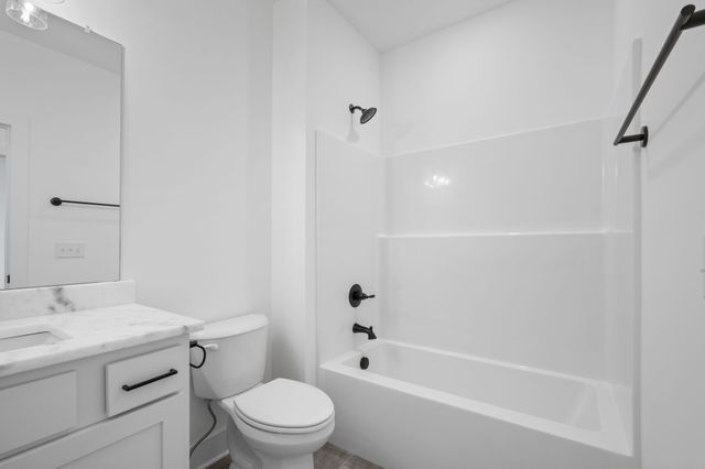 209 Blantons Park Dr, Gallatin, TN 37066