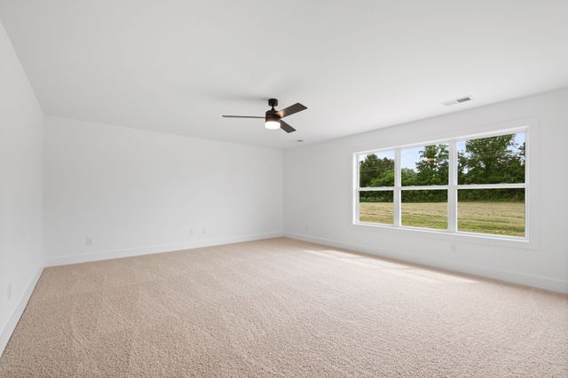 209 Blantons Park Dr, Gallatin, TN 37066