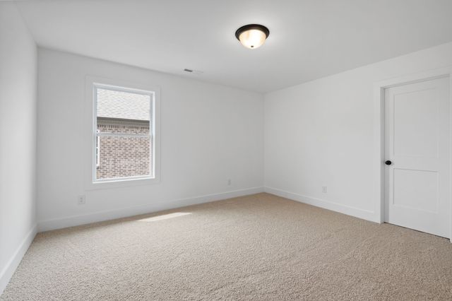 209 Blantons Park Dr, Gallatin, TN 37066