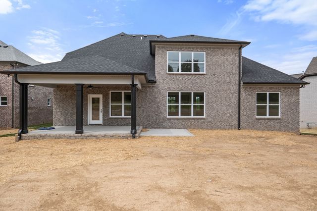 209 Blantons Park Dr, Gallatin, TN 37066