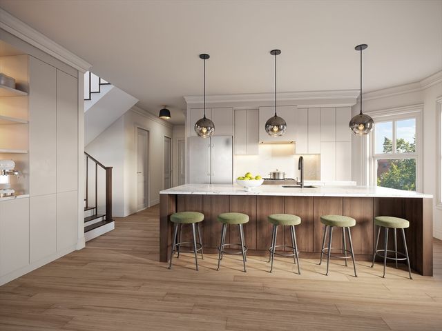 75 Lubec 5-PH, Boston, MA 02128