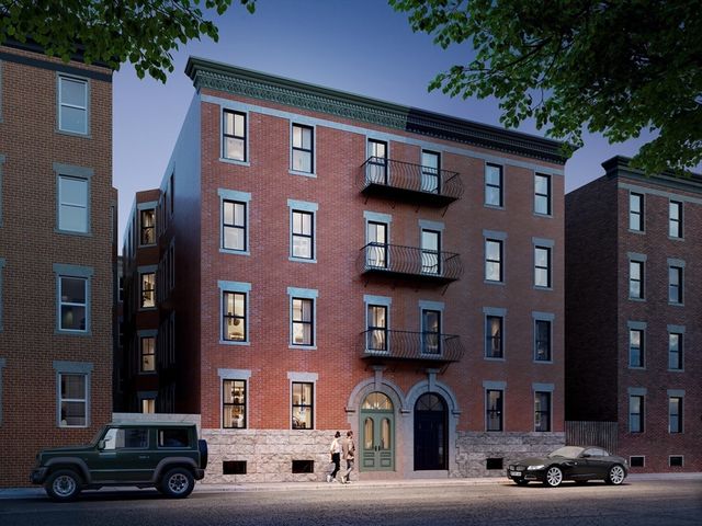 75 Lubec 5-PH, Boston, MA 02128