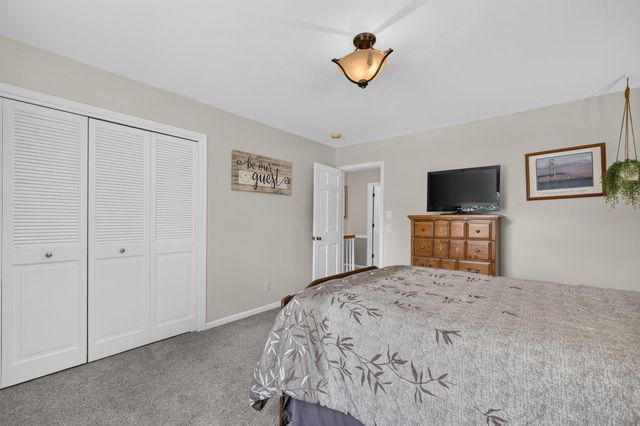 351 W Ridge Circle, Oshtemo Twp, MI 49009