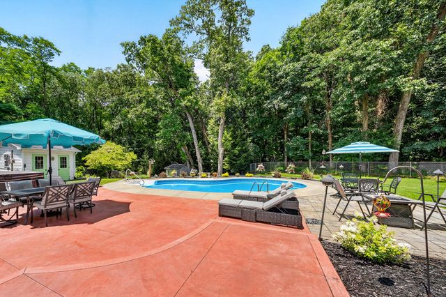 351 W Ridge Circle, Oshtemo Twp, MI 49009