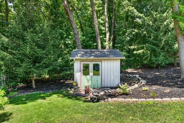351 W Ridge Circle, Oshtemo Twp, MI 49009