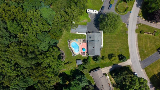 351 W Ridge Circle, Oshtemo Twp, MI 49009