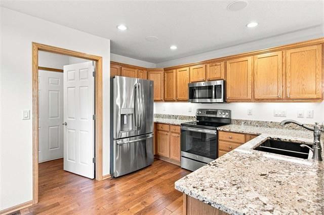 1611 Pine Ridge Court, Coralville, IA 52241