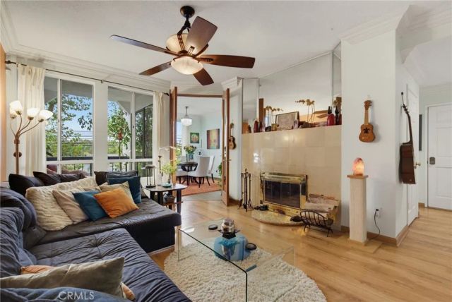 4623 E 4th 6, Long Beach, CA 90814