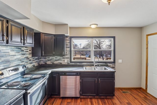 120 E Pearl Street, Osceola, IA 50213