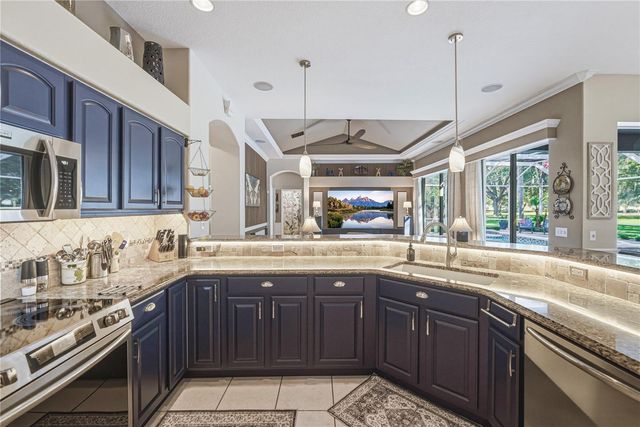 3013 SUTTON WOODS DRIVE, Plant City, FL 33566