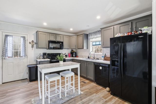 147 Salmon Falls Road, Rochester, NH 03868