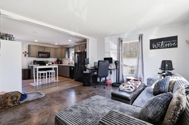 147 Salmon Falls Road, Rochester, NH 03868