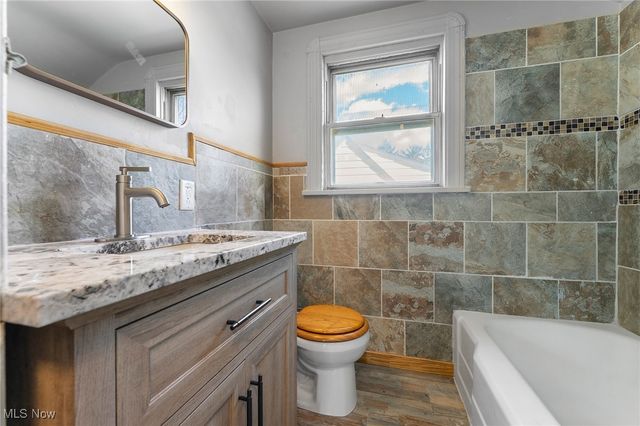 269 W Dennick Avenue, Youngstown, OH 44504