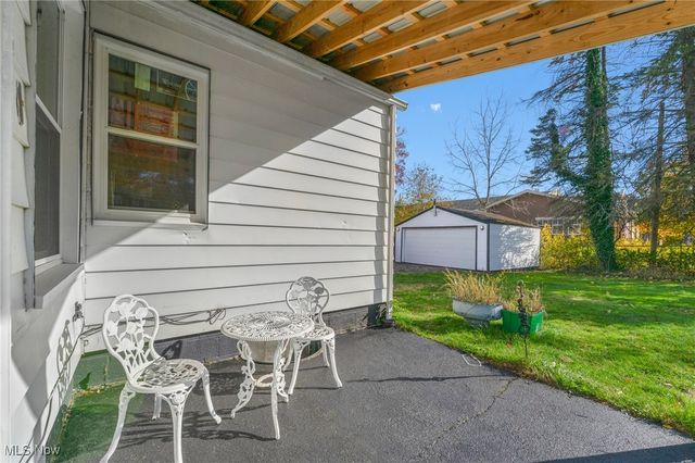 269 W Dennick Avenue, Youngstown, OH 44504