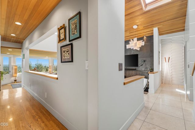 2075 NW Trenton Avenue, Bend, OR 97703