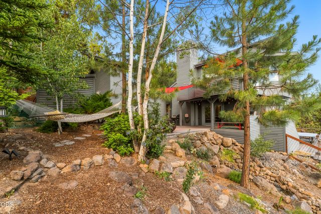 2075 NW Trenton Avenue, Bend, OR 97703