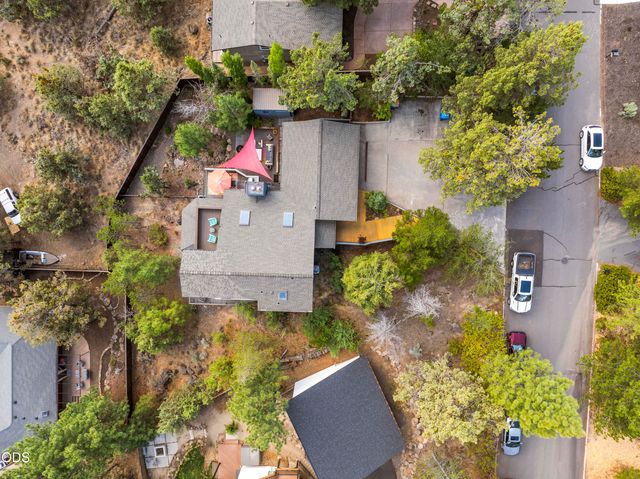 2075 NW Trenton Avenue, Bend, OR 97703