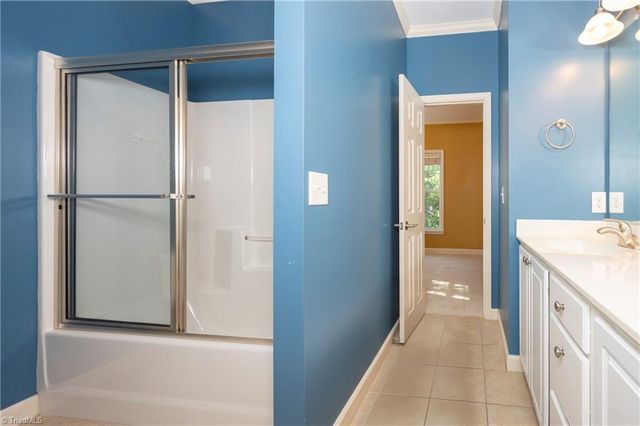 130 Alpine Court, Winston-salem, NC 27104