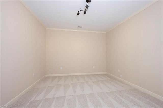 130 Alpine Court, Winston-salem, NC 27104