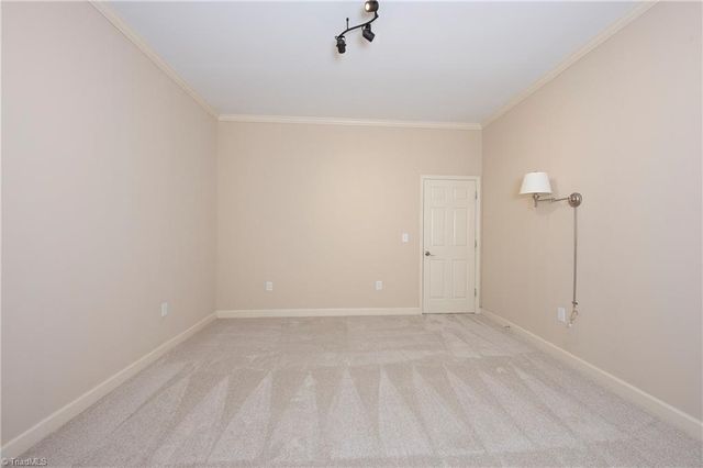 130 Alpine Court, Winston-salem, NC 27104