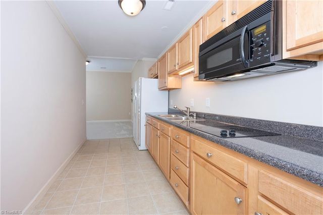 130 Alpine Court, Winston-salem, NC 27104