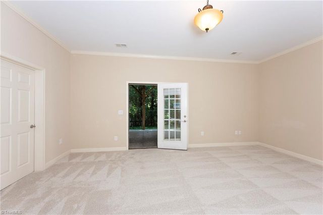 130 Alpine Court, Winston-salem, NC 27104