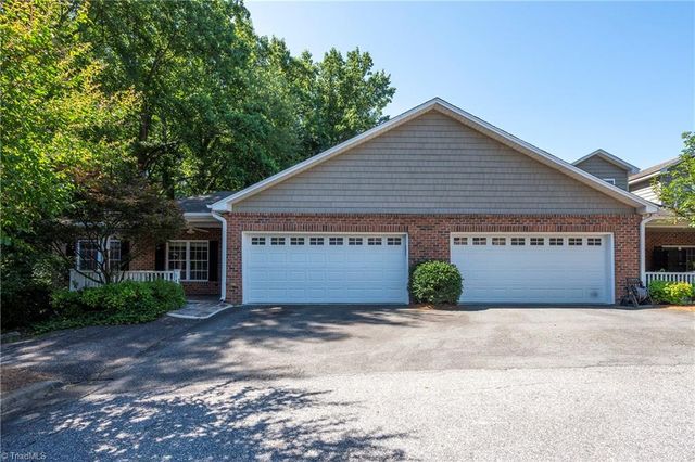 130 Alpine Court, Winston-salem, NC 27104