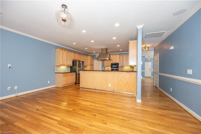 130 Alpine Court, Winston-salem, NC 27104