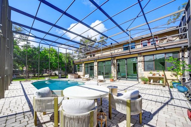 3304 MORAN ROAD, Tampa, FL 33618