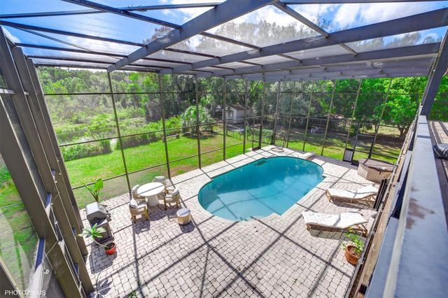 3304 MORAN ROAD, Tampa, FL 33618