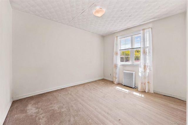223-52 65th Avenue 52B, Oakland Gardens, NY 11364