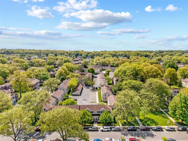 223-52 65th Avenue 52B, Oakland Gardens, NY 11364