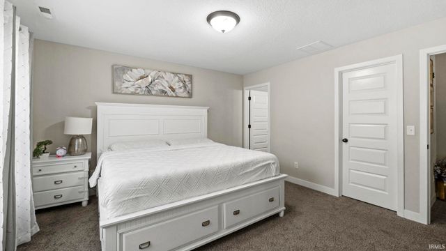 10353 Buckshire Court, New Haven, IN 46774