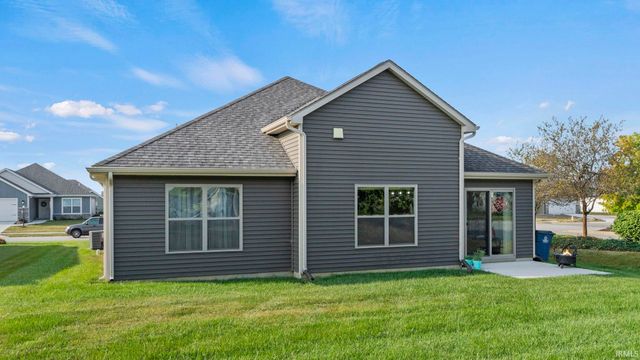 10353 Buckshire Court, New Haven, IN 46774