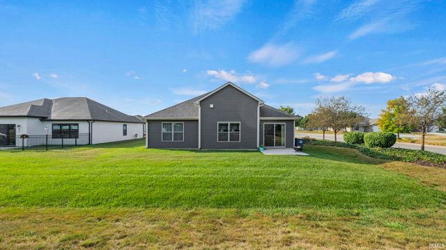 10353 Buckshire Court, New Haven, IN 46774