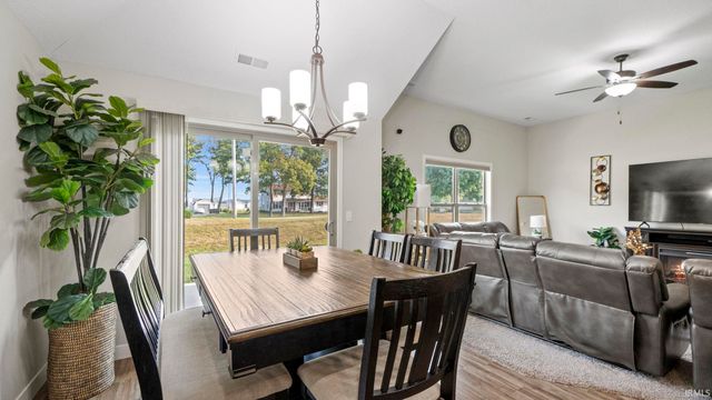 10353 Buckshire Court, New Haven, IN 46774