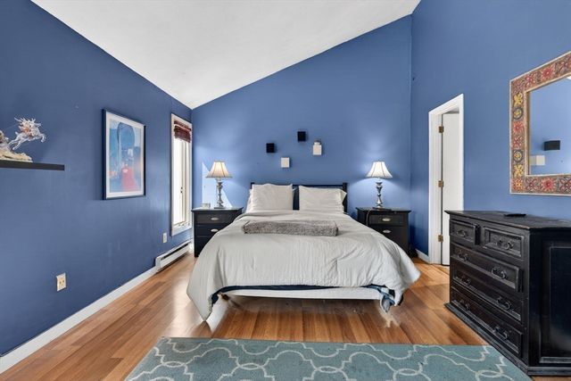 27 Mill Pond 27, North Andover, MA 01845